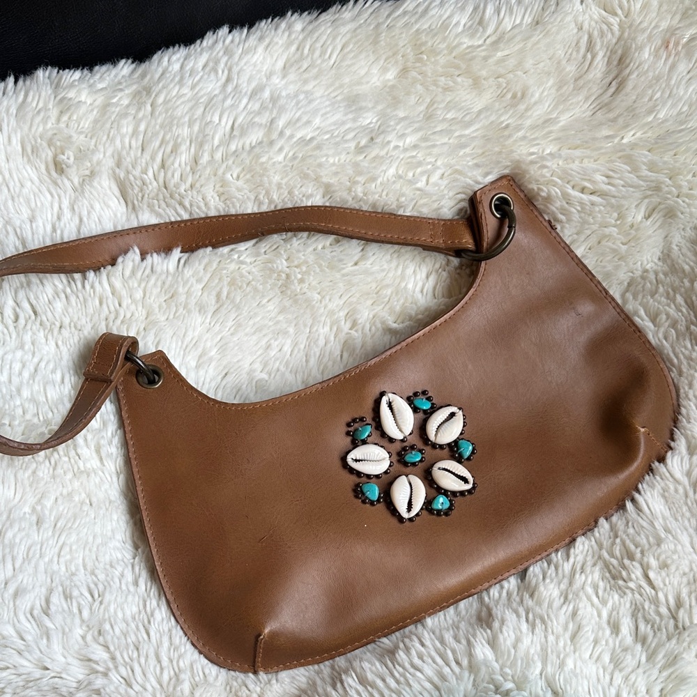 Brown Leather Y2K  Shoulder Bag with Shell Embellishments